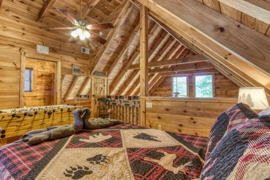Lazy Bear Cabin Sevierville Extérieur photo